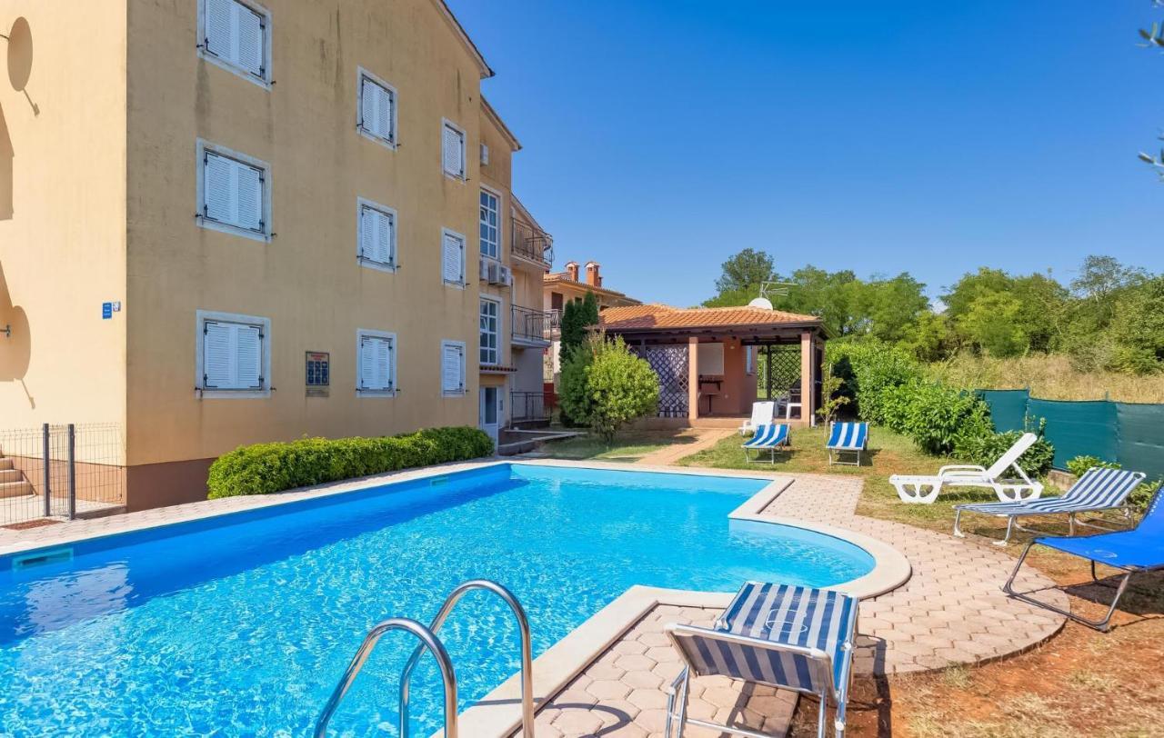 Branko B4 Appartement Poreč Buitenkant foto